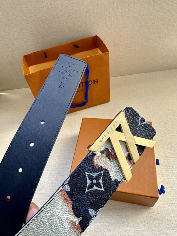 激安ルイヴィトンベルト着用イメージ